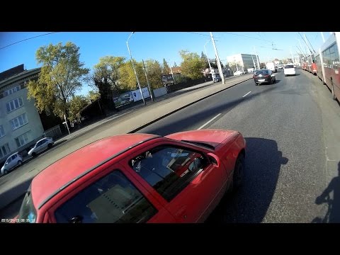 FGE-303 Close pass but sorry - Centizés, de elnézést kért