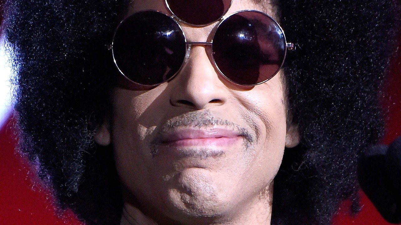 Details About Prince's Death That Don't Make Sense