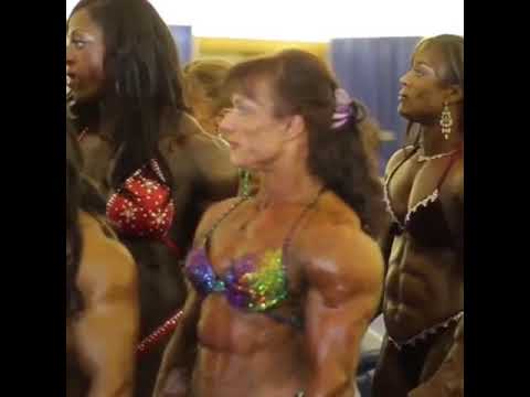 IFBB Muscle Female bodybuilder gym workout competition female(4)