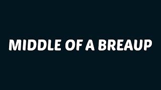 Download the video "Panic! At The Disco - Middle Of A Breakup (Lyrics)"