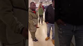 Download lagu Dj done got busted for bringing his Fan Gun in the airportπ #djcece #funny #shorts #trending #comedy mp3 Download lagu Dj done got busted for bringing his Fan Gun in the airportπ #djcece #funny #shorts #trending #comedy mp3