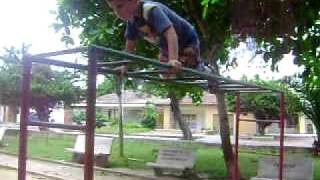 Andres y Miguel Moreno en la barra