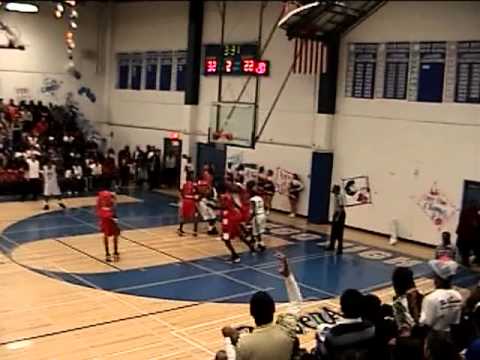 Dalawn Moss #21 Hoover vs. San Diego High