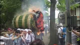 preview picture of video '平成24年　ほうらんや火祭（奈良県橿原市）　Kashihara-City Nara Japan'