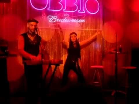 CHICO Y CHICA -- QUIÉREME DOCTOR -LIVE at OBBIO CLUB (SEVILLA) 02-FEB.-2013
