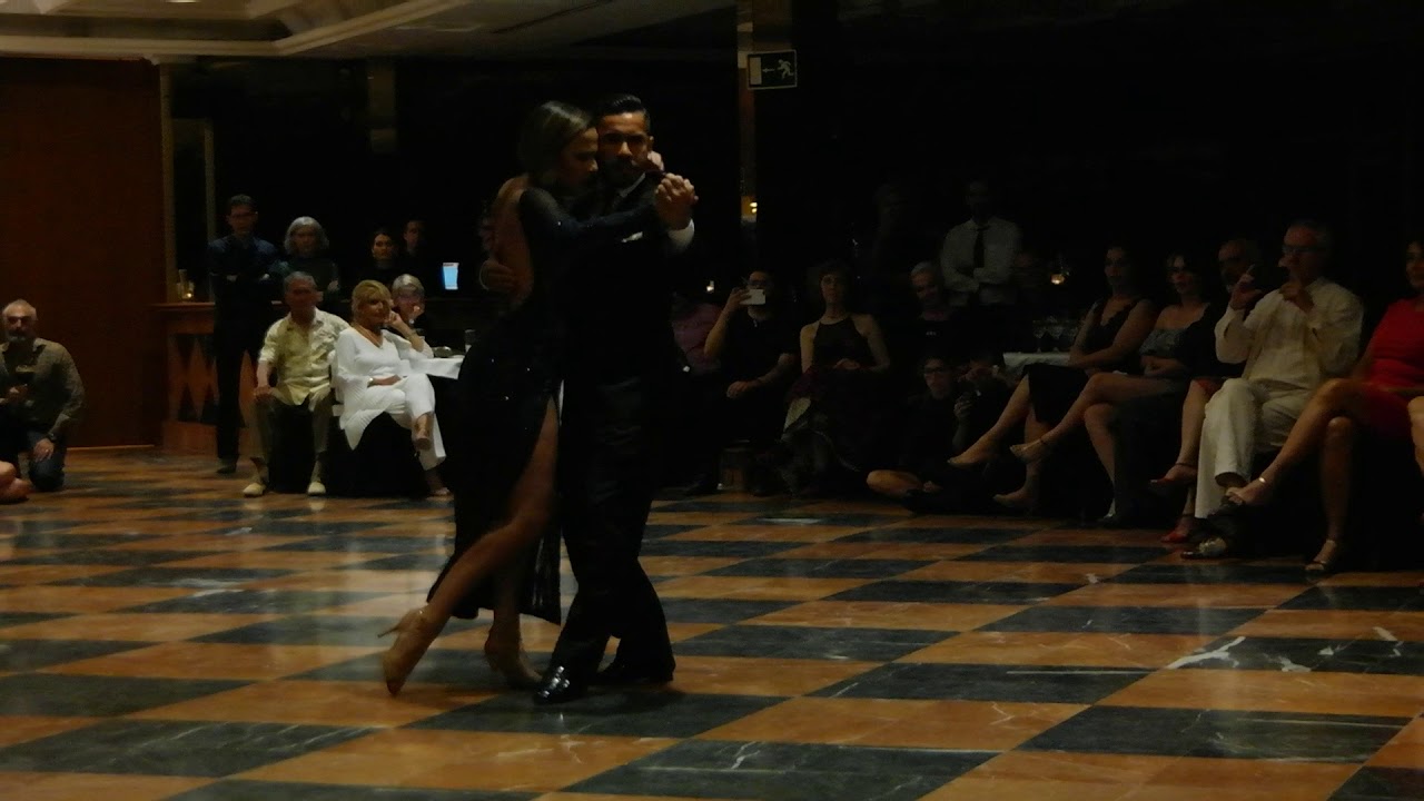 Virginia Pandolfi y Jonatan Aguero, "Verde mar di Libertad Lamarque" al TenerifeTangoJuntosFestival