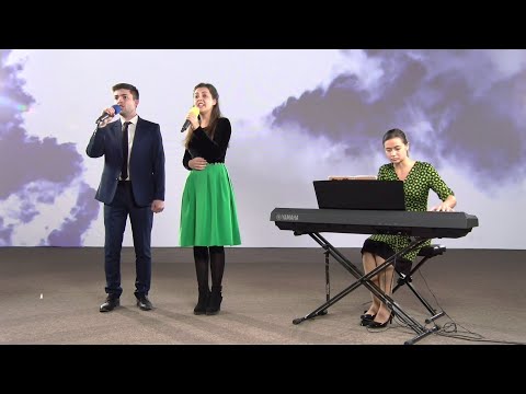 DOMNU-N CURÂND - Gloriade