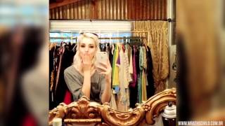 Ro Danishei/Bad W0lfy sending a kiss