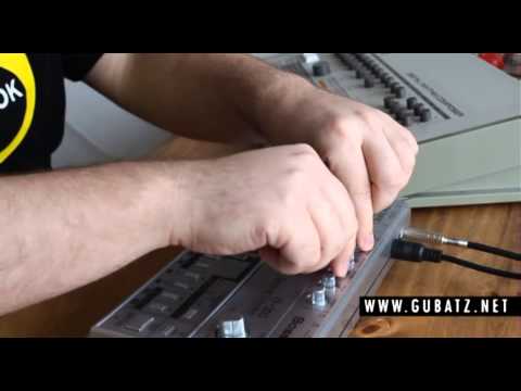 Cyclone Analogic Bass Bot TT-303 vs Roland TR-909