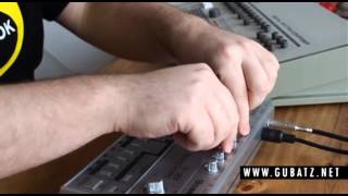 Cyclone Analogic Bass Bot TT-303 vs Roland TR-909