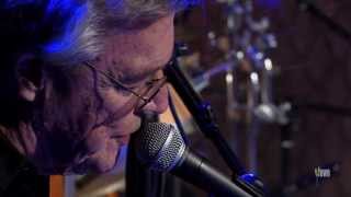 Terry Allen - "Hold On To The House (eTown webisode #389)