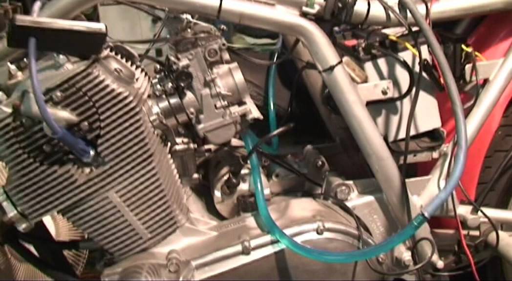 750 Twisted Twin start up at Red's