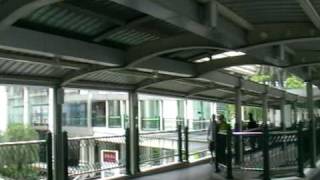 preview picture of video 'Airbridge Chit lom Skytrain station'