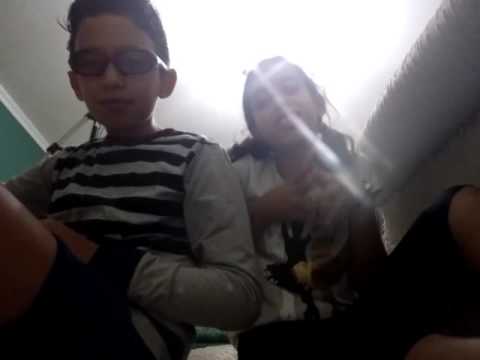 Rawia and Ahmed introducing themselves