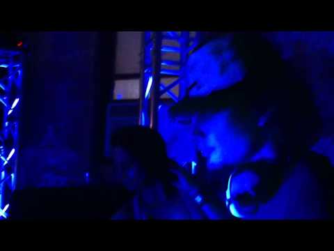 Twitchin Skratch - LIVE @ Tech(No.3)