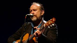 Colin Hay performs "Who Can It Be Now" at The Majestic in Dallas, Texas on 2017-09-09
