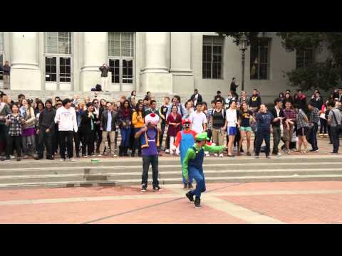 UC Berkeley Gangnam Style Flash Mob