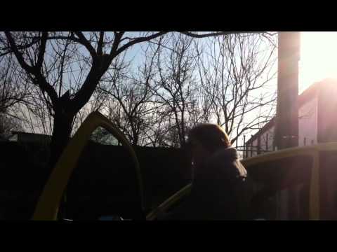 O femeie incepatoare din Dambovita la volan - accident.mp4