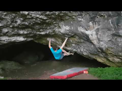 Bouldering: Muskulatik 8A+ | Adam Ondra