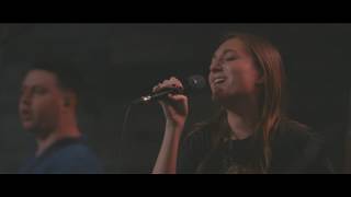 All Hail King Jesus - UPPERROOM