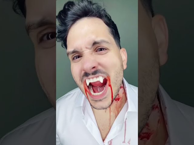 Vídeo relacionado con DESIGNLENSES, Dos lentillas diarias colores blancos y negras para Halloween vampiro disfraz, 1 par/2 pzs, sin graduación (White Fear, 14.00, 0.00)