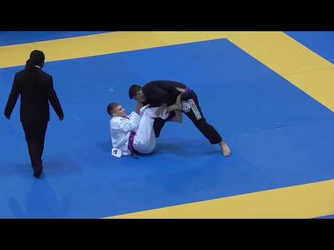 Roman Nepota vs Vitor Sotini - IBJJF European Open 2019 - Purple Adult - Light