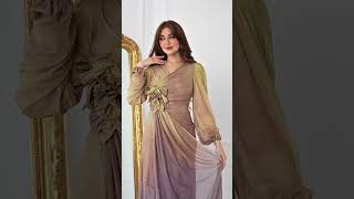 فستان ناعم بتدرجات الألوان البيج والموف