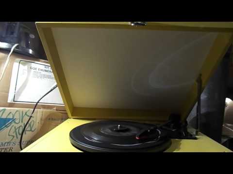 RARE 1950's female rockabilly 45: NINA WRIGHT Love All Over This World