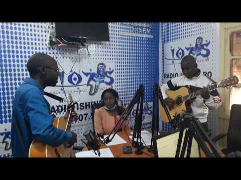 Indahiro y'Ubumwe by Byumvuhore