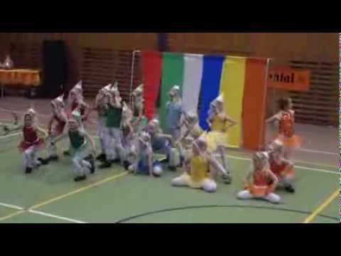 Taneční skupina ELES-mini přípravka-Barevný svět pastelek