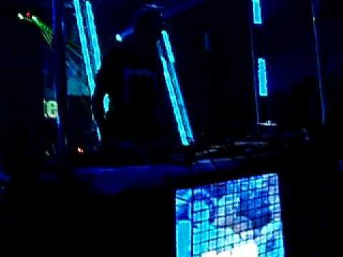 Peter Fern i mega scena w klubie Extreme