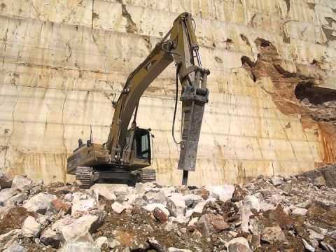 Indeco HP Large hydraulic breakers - Quarrying