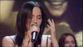 2001-10 - The Corrs - Would You Be Happier (Live @ TOTP)