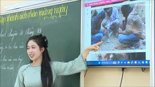 Download the video "Trường THPT Nguyễn Huệ, Hà Tĩnh/ phần thi "Tôi là ai" 2025"