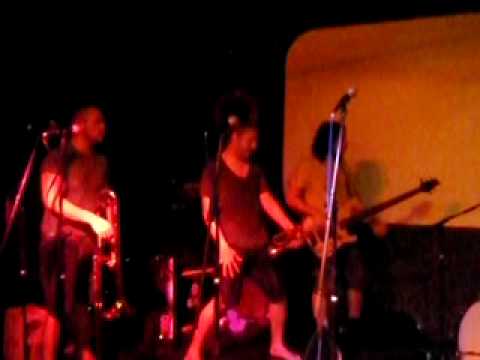 LaBrassBanda - Rhythm is a dancer, Music makes the people come together, Captain Future