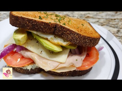 Smoked turkey sandwich. No mayo, quick and EASY.