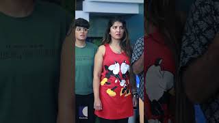 Download lagu ആധൂ തോക്ക് എടുത്തു വെടിവെക്ക് | എന്റെ കാര്യം ഗുദാ ഹവാ..! #ladiesroom #sitcom #shorts #comedy #serial mp3