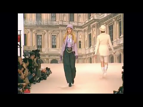 Chanel Fall Winter 1994 Show