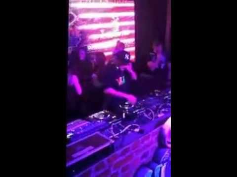 DJ MR REZ (HIP HOP DISTRICT - MAD TV) @ MUMJA CLUB 2015