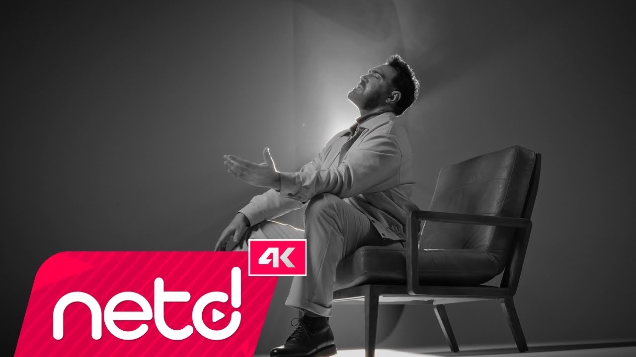 Münür Yıldız - Sevmek Kim Sen Kimsin