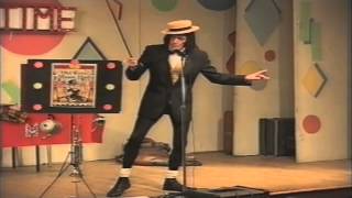Max Wall Tribute Act Official Professor Wallofski Funny Walks Comedian Les Leroy