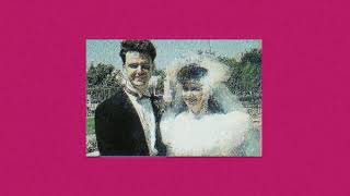 Charlie Hilton - 100 milion(lyric video)