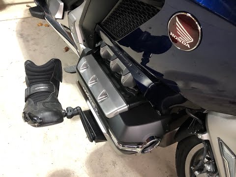2018+ Honda GoldWing Kuryakyn Omni Cruise Mount Highway Pegs Install