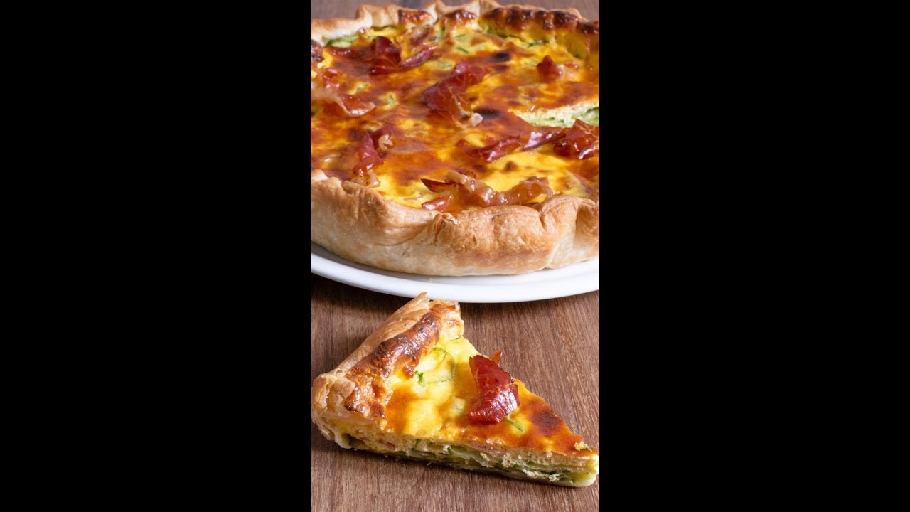 TORTA SALATA CON ZUCCHINE E SPECK #Shorts