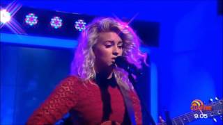 Tori Kelly - &#39;Hallelujah&#39; LIVE (SING 2016 Soundtrack) Tous en Scène