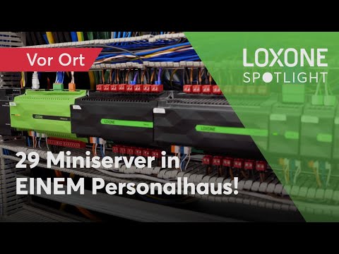 Personalhaus mit 29 Miniservern | Loxone Spotlight [4K]