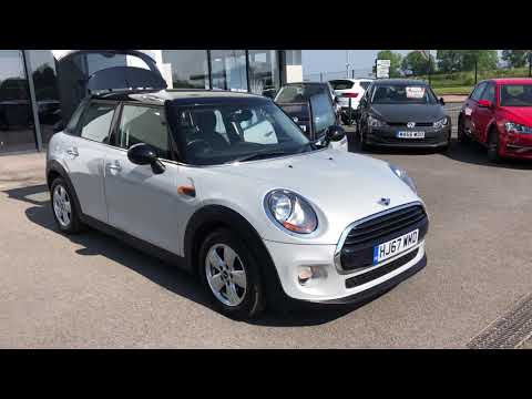 Mini Cooper 5-Door Hatchback 1.5 Manual  -  HJ67 WMD
