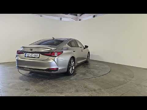 Lexus ES 300h F-Sport (1 Owner, Tiny mileage) - Image 2