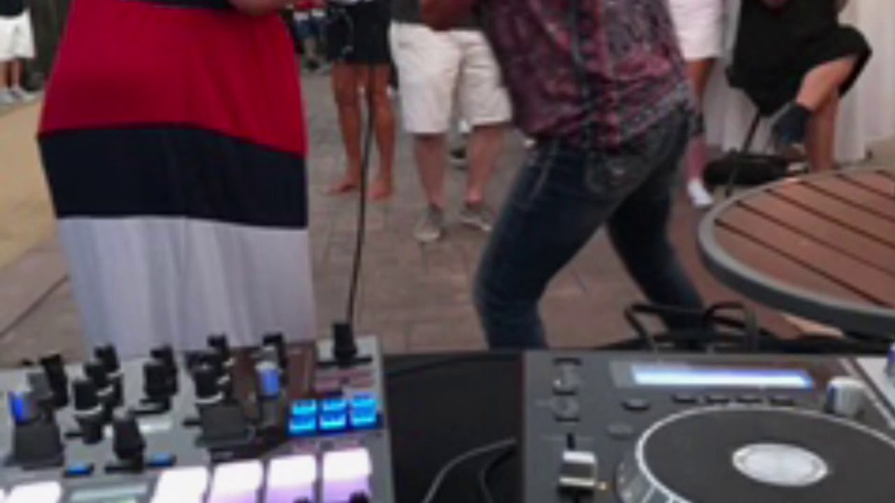 Promotional video thumbnail 1 for DJ illLit