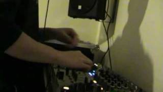 DJ VmaX - Electro & House improvisation (12-12-2008) Part2